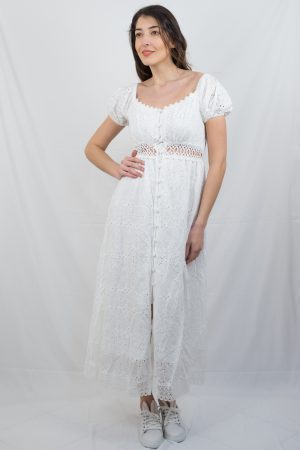 Μακρύ σεμιζιέ λευκό φόρεμα